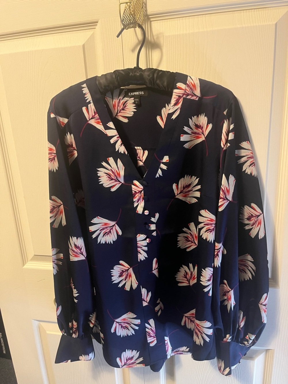 Express Navy Floral V-Neck Blouse with White & Pink Bloom Print